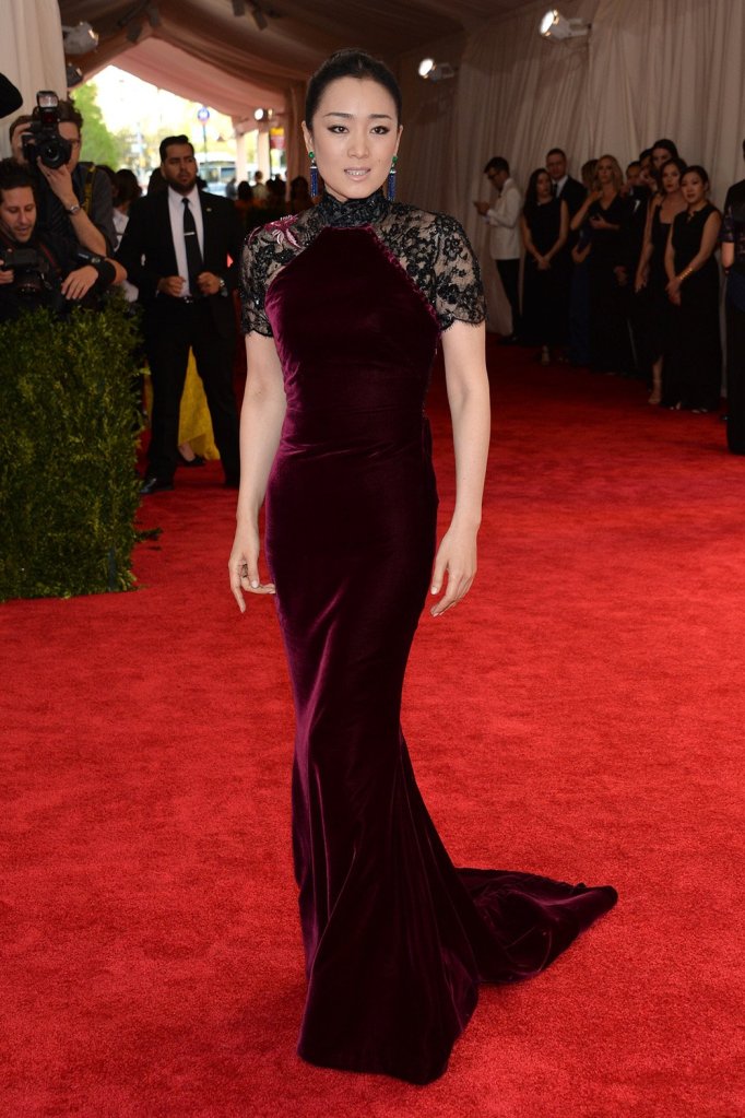 met gala burgundy dress Blake Lively Burgundy Dazzling Long Train 2018 Met Gala Dress